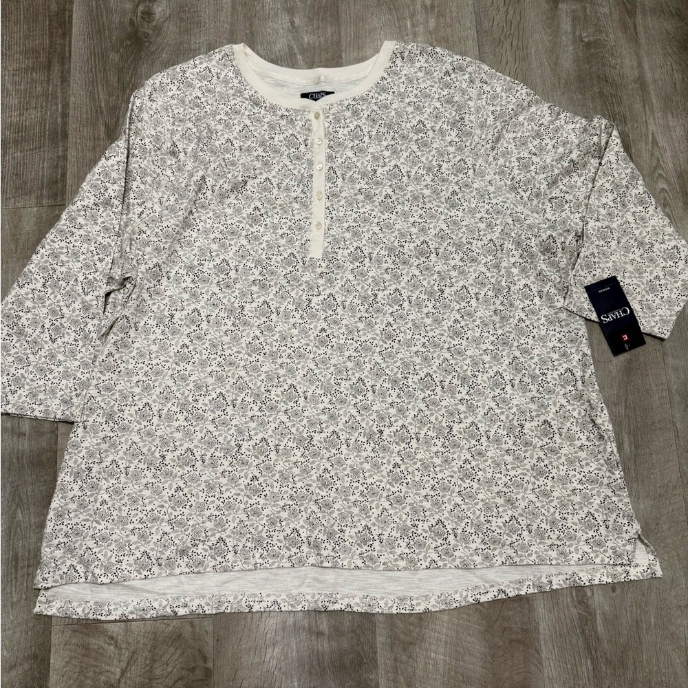 Chaps Cream with black flower print 3/4 sleeve Henley style top
